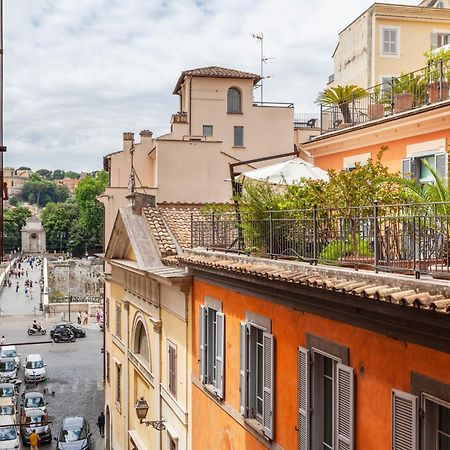 Splendid Apartment Trastevere โรม ภายนอก รูปภาพ